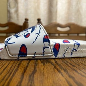 Champion Logo slides